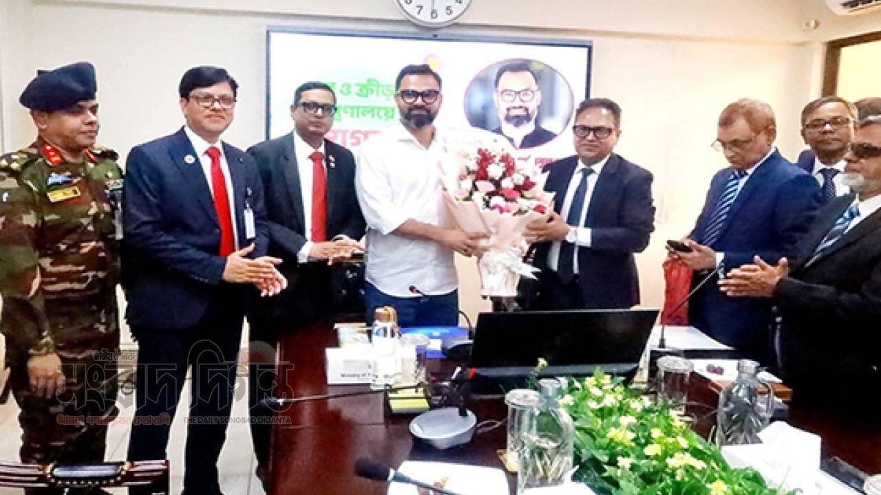 যুব ও ক্রীড়া মন্ত্রণালয়ে নবনিযুক্ত প্রতিমন্ত্রী মো. আমিনুল হকের দিকনির্দেশনা সভা 