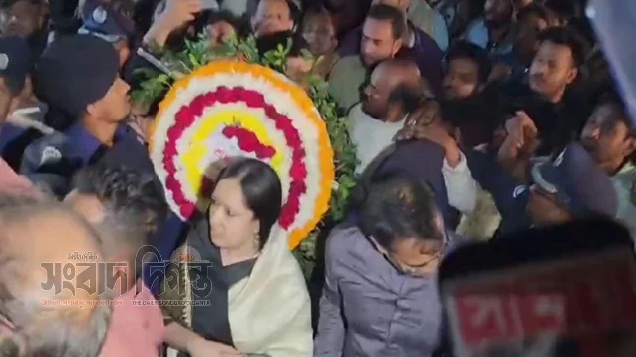 রুমিন ফারহানার অনুসারীদের নামে মামলা, নতুন রাজনৈতিক উত্তাপ