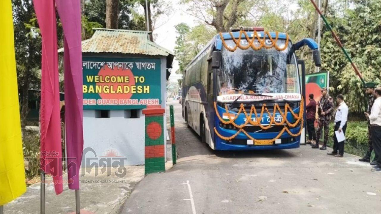 দেড় বছর পর পুনরায় চালু ঢাকা-আগরতলা-কলকাতা বাস সার্ভিস 