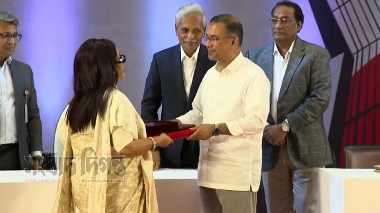 একুশে পদক-২০২৬ প্রদান করেছেন প্রধানমন্ত্রী তারেক রহমান