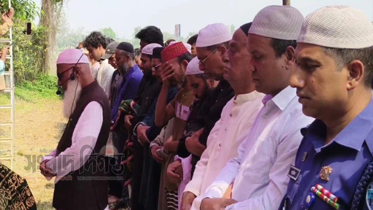 জয়নুল আবদীন ফারুকের স্ত্রীর দাফন সম্পন্ন সেনবাগে শেষ বিদায়ে অশ্রুসিক্ত পরিবেশ