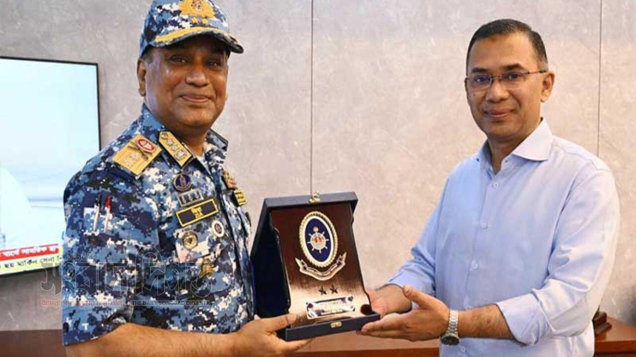 সমুদ্র নিরাপত্তা নিয়ে প্রধানমন্ত্রী ও কোস্টগার্ড প্রধানের বৈঠক 