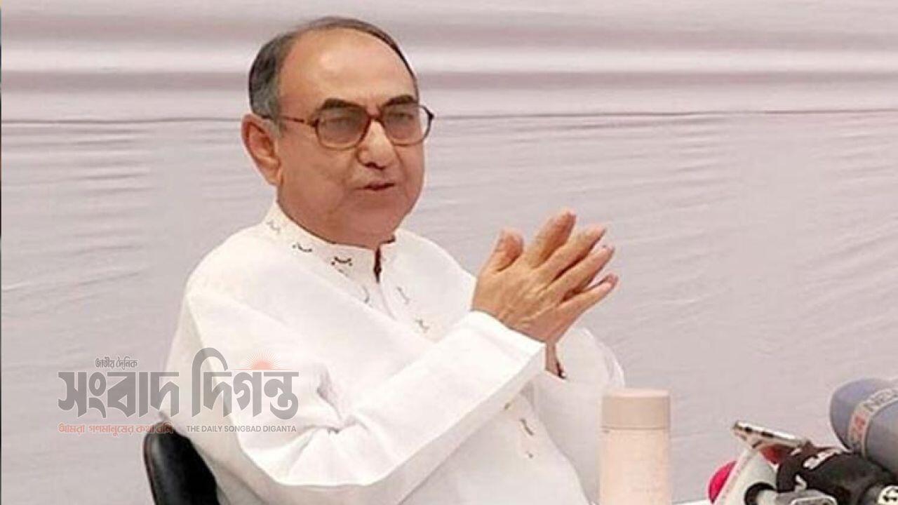 “তোমাদের জন্মের আগে থেকেই রাজনীতি করি”  :  মির্জা আব্বাস