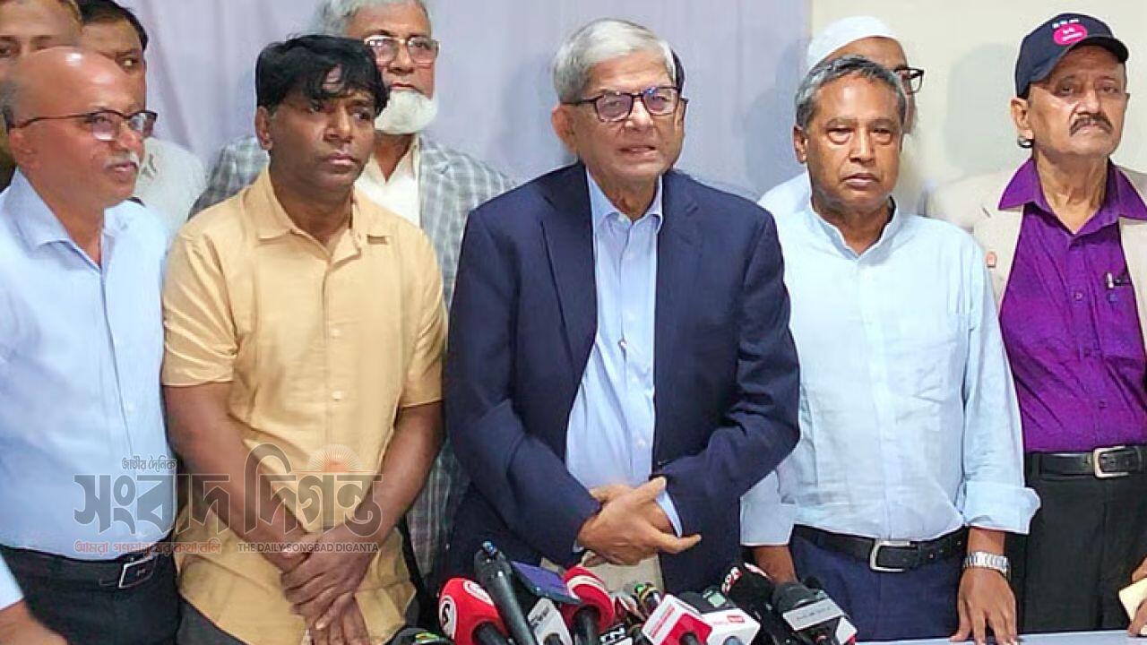 আব্বাস ভাইয়ের সুস্থতার জন্য সবাই দোয়া করুন : মির্জা ফখরুল