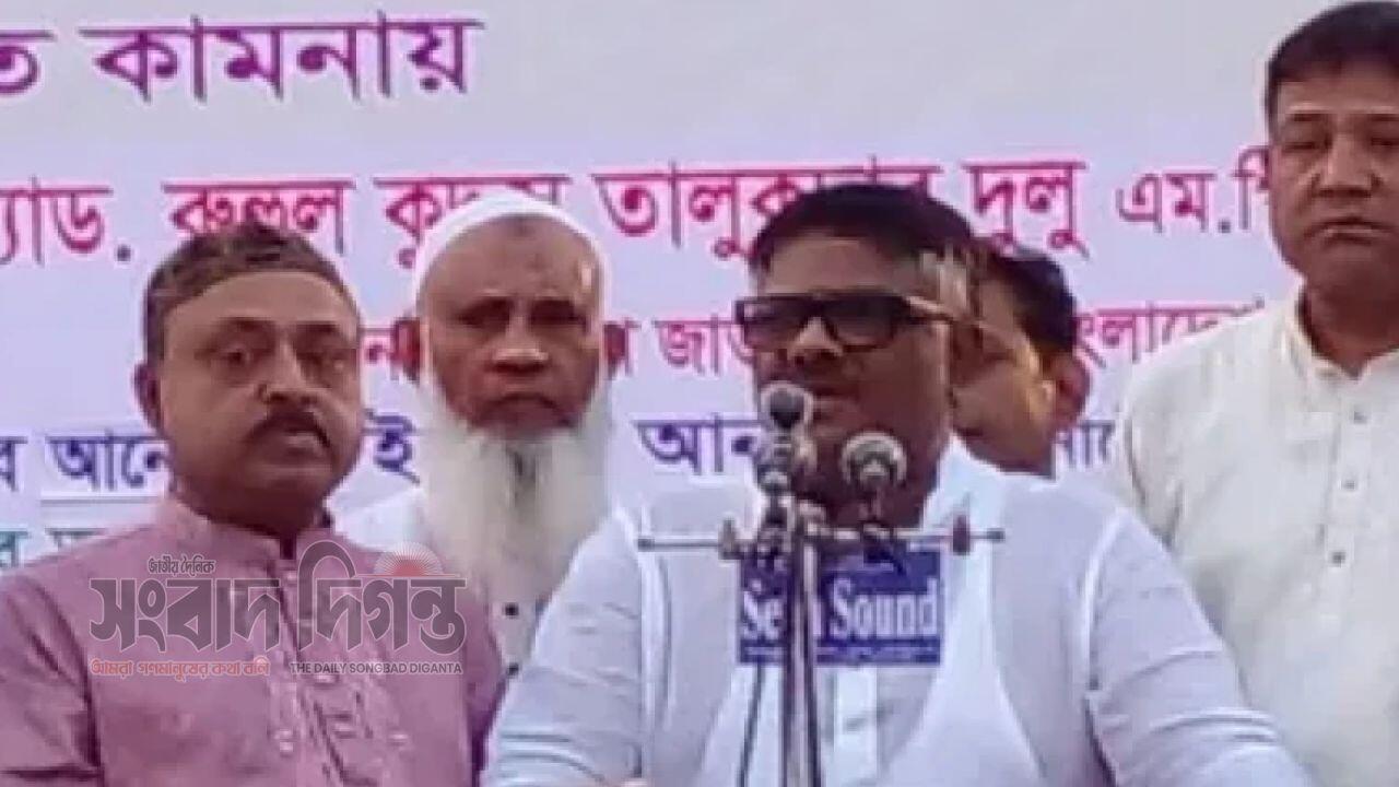 বিএনপিতে চাঁদাবাজদের স্থান হবে না সতর্ক করলেন হুইপ দুলু