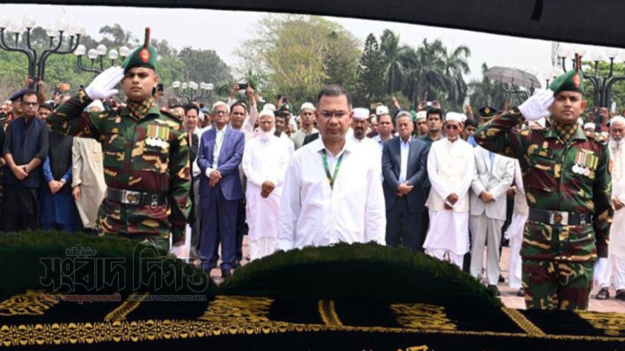 সংসদ ভবনে দিলারা হাফিজের জানাজা অংশ নেন প্রধানমন্ত্রী