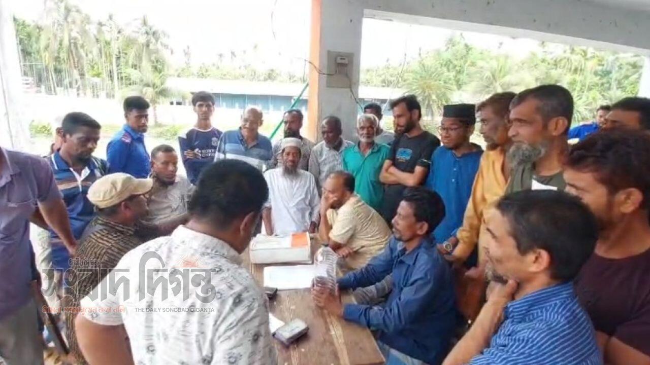 মোরেলগঞ্জ উপজেলার মৎস্যজীবীদের সরকারি চাল বিতরণে অনিয়মের অভিযোগ, তদন্ত কমিটি গঠন