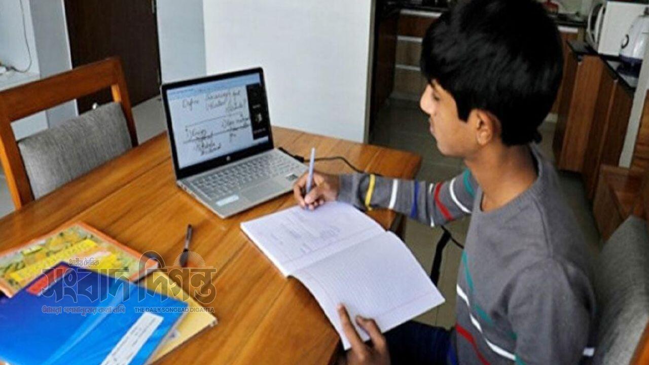 শিক্ষাব্যবস্থায় পরিবর্তন বৈশ্বিক জ্বালানিসংকট মোকাবিলায় অনলাইন ক্লাসের পথে