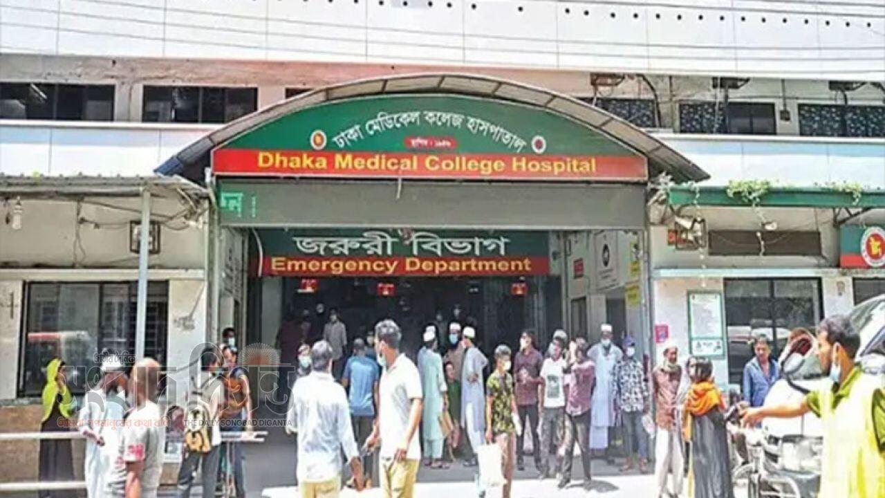 অচেতন অবস্থায় ঢাকা বিশ্ববিদ্যালয়ের শিক্ষার্থীর মৃত্যু 