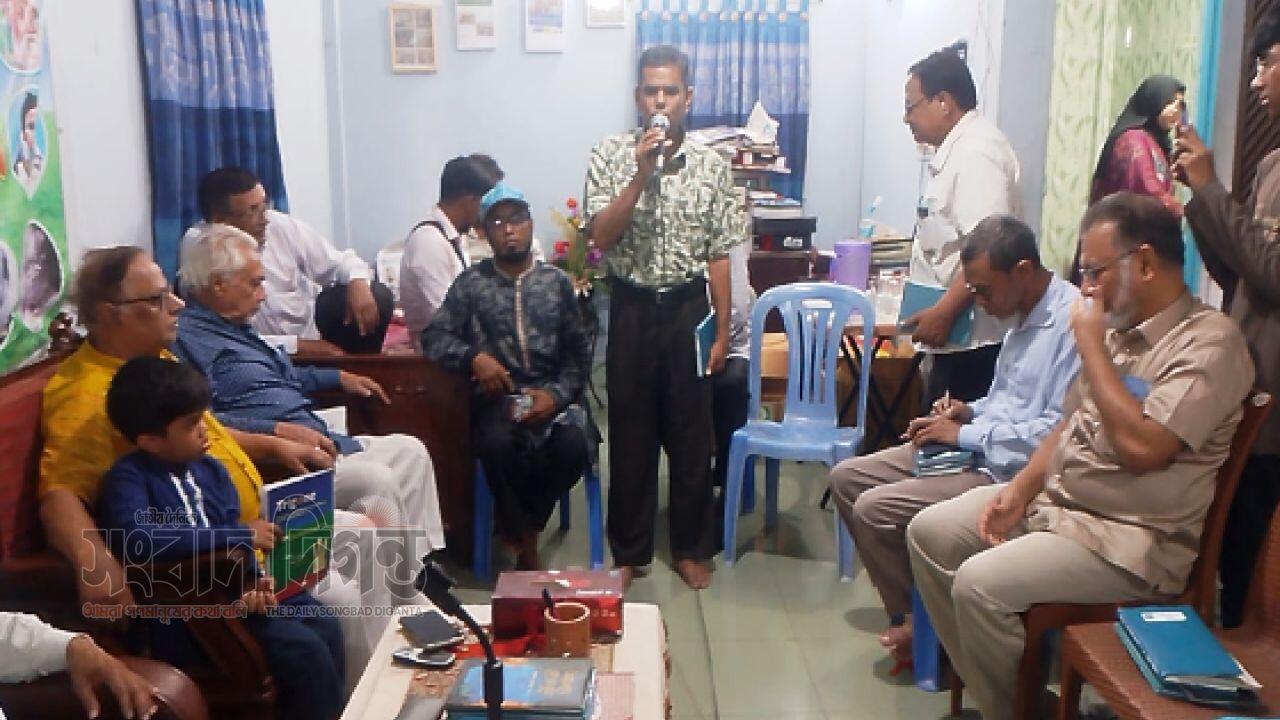 দেশবরণের কবি সাহিত্যিকদের একদিনের মিলনমেলায় তিনটি কাব্যগ্রন্থের মোড়ক উন্মোচন অনুষ্ঠান