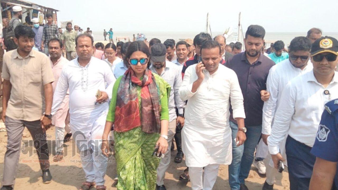 ঈদের আগেই হাতিয়ায় নতুন ফেরি যুক্ত করার চেষ্টা চলছে: নৌ প্রতিমন্ত্রী