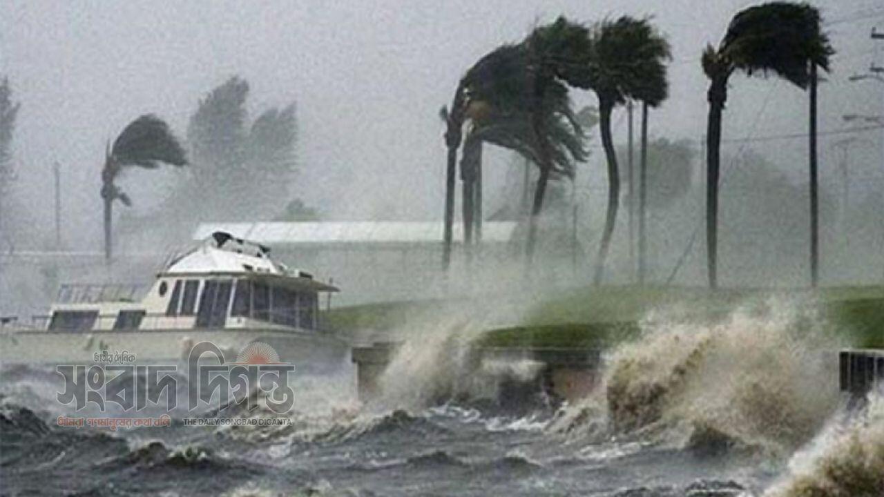সিলেটে ৬০ কিমি বেগে ঝড়ের আশঙ্কা বজ্রসহ বৃষ্টির পূর্বাভাস