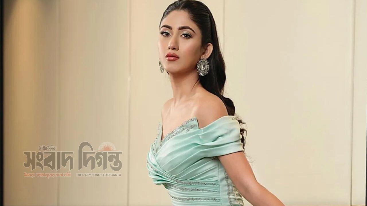 নতুন ওয়েব ফিল্মে সাফা কবির 