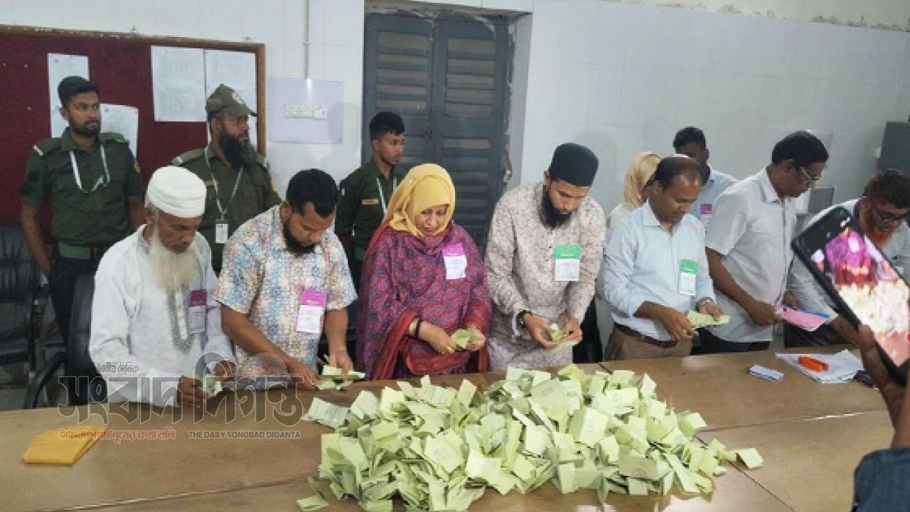 বগুড়া-৬ ও শেরপুর-৩ উপনির্বাচনে ভোটগ্রহণ শেষ, গণনা চলছে