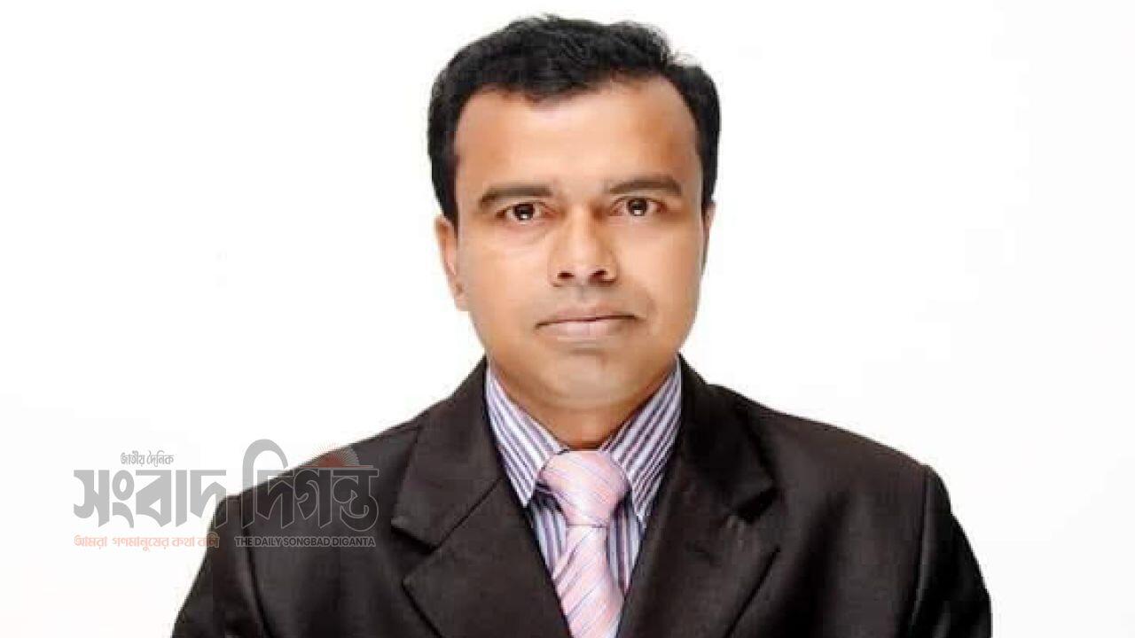হাওর রক্ষায় আর্থিক সহায়তা করলেন খালেক মন্ডল