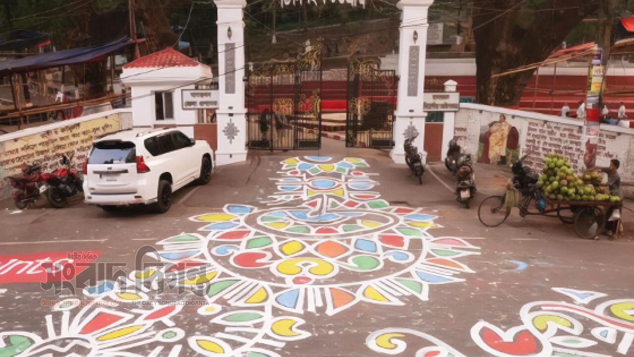 পহেলা বৈশাখে চট্টগ্রামে কড়া ট্রাফিক নিয়ন্ত্রণ: ডিসি হিল ও সিআরবি ঘিরে বিশেষ ডাইভারশন