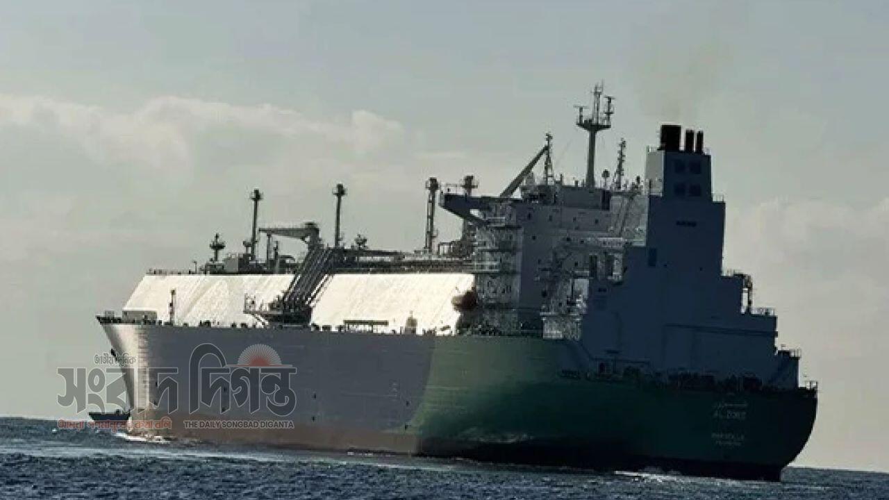 হরমুজে ভারতীয় ট্যাংকারে গুলি