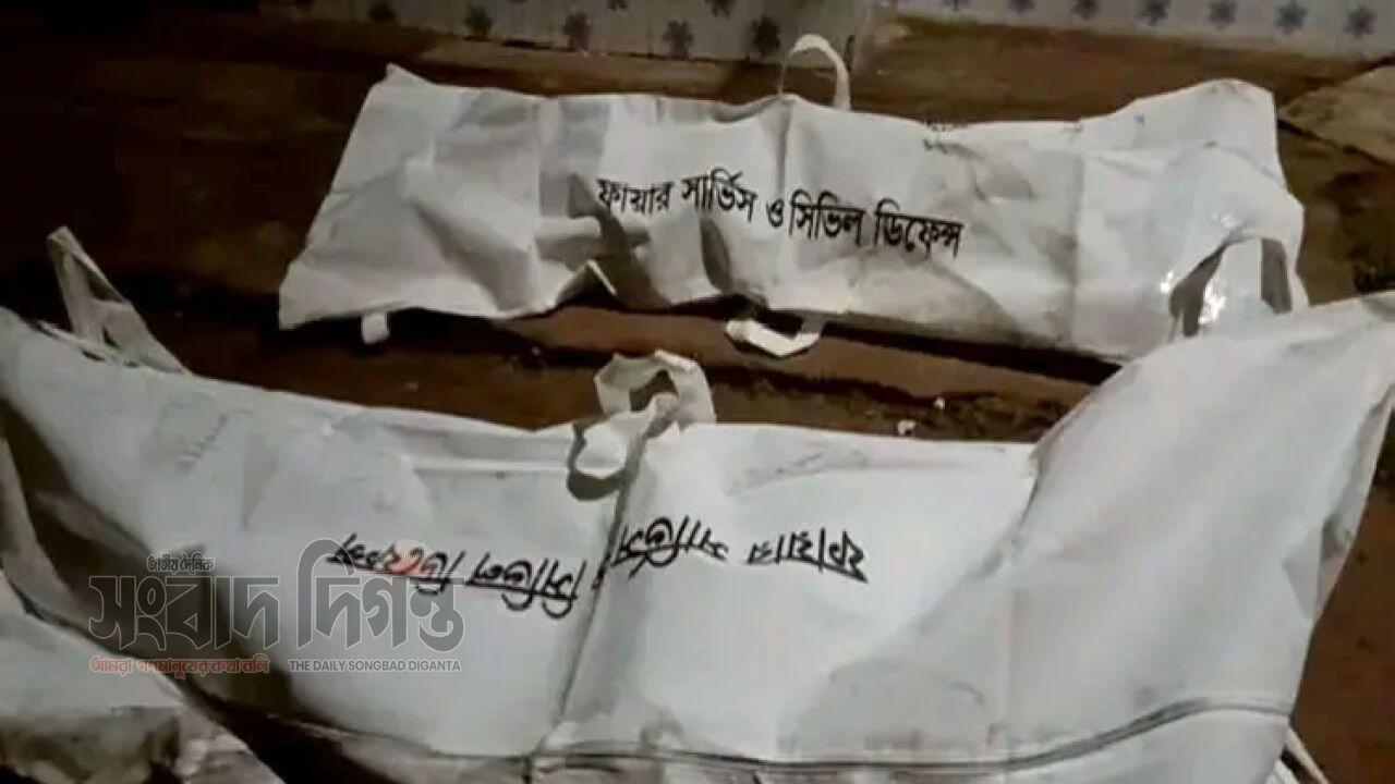 দিনাজপুরে আগুনে দগ্ধ হয়ে স্বামী-স্ত্রীর মৃত্যু, এলাকায় শোকের ছায়া