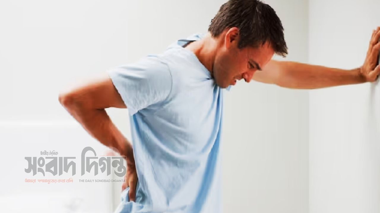 ব্যাক পেইন কমানোর ৮ সহজ উপায়