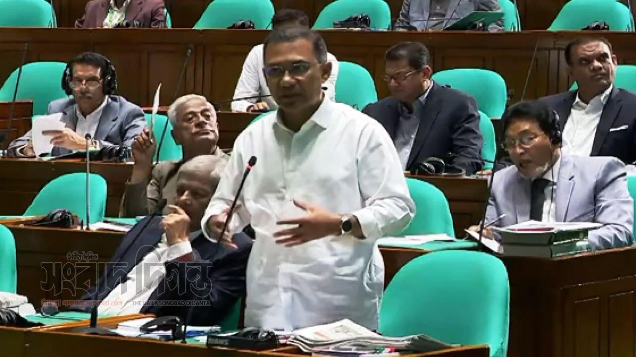 ঢাকাকে ক্লিন-গ্রিন সিটি গড়তে নানা উদ্যোগ: সংসদে প্রধানমন্ত্রী