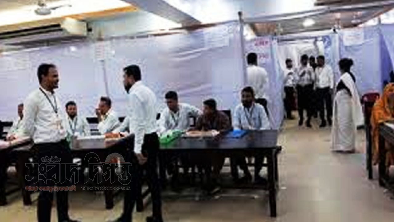 ঢাকা আইনজীবী সমিতির ২১ হাজারের বেশি ভোটার, দুই দিনব্যাপী ভোটগ্রহণ