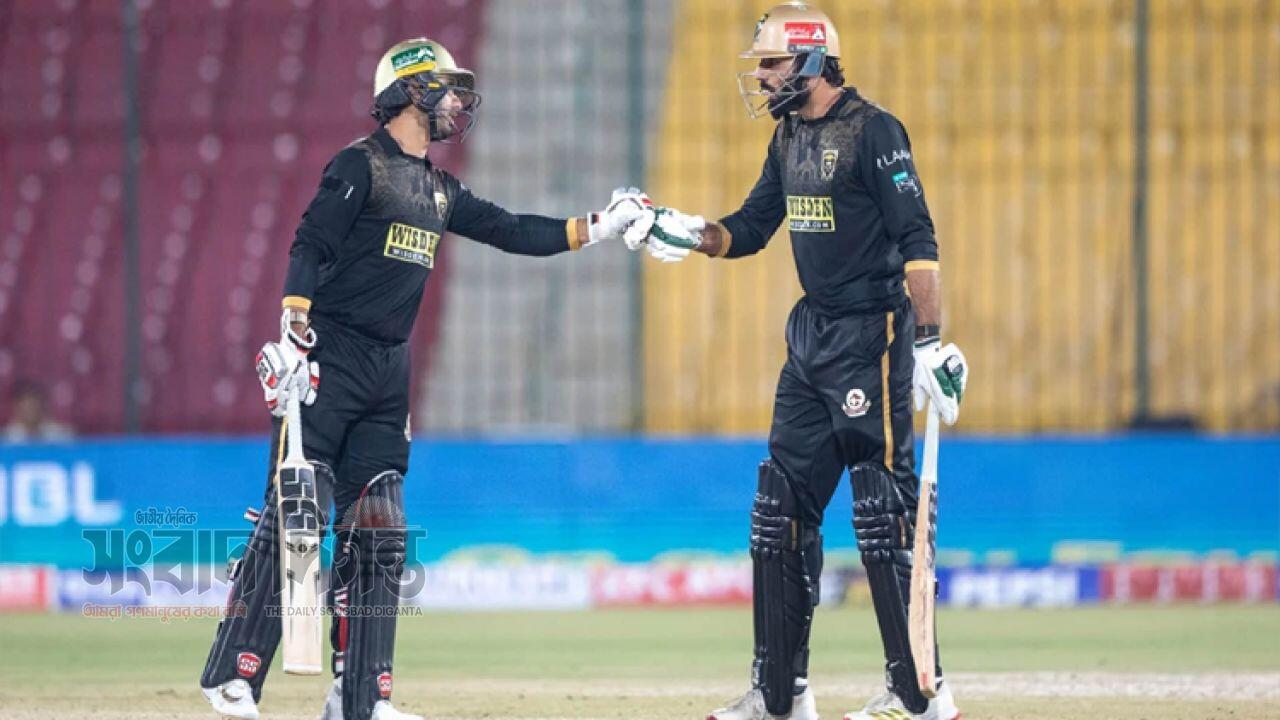 নাটকীয় শেষ ওভারে ম্যাচ জিতে নিল হায়দ্রাবাদ কিংসমেন 