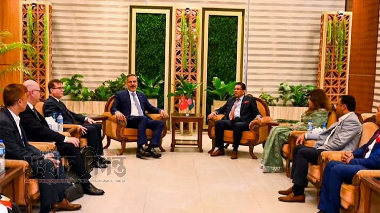 বাণিজ্য, প্রতিরক্ষা ও নিরাপত্তা সহযোগিতা নিয়ে ঢাকা-আঙ্কারা বৈঠক 