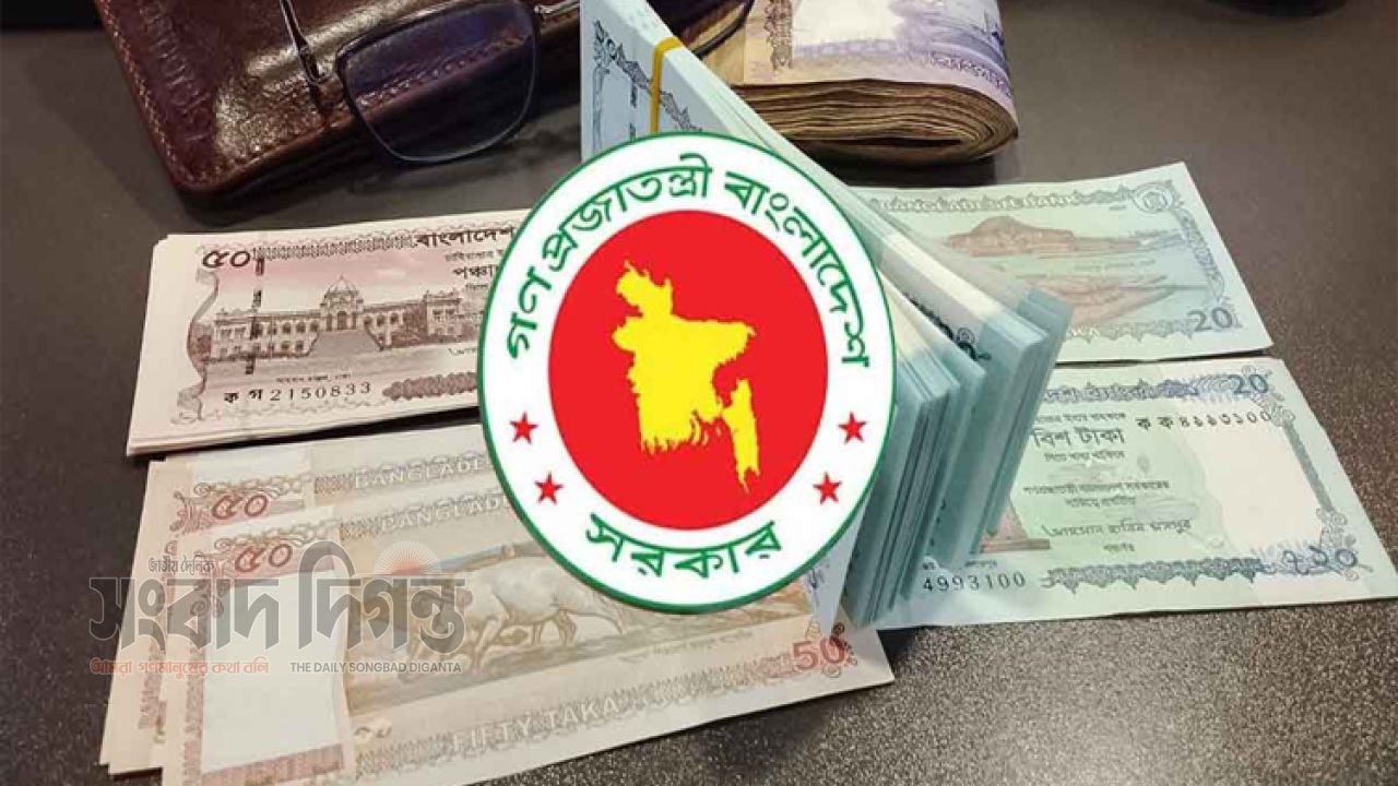 পে স্কেল নিয়ে অনিশ্চয়তা কাটাতে সরকারি ঘোষণা চান কর্মচারীরা