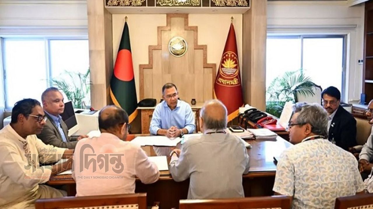 দেশীয় প্রযুক্তিতে অ্যাম্বুলেন্স তৈরির উদ্যোগ, প্রধানমন্ত্রীর কার্যালয়ে উচ্চপর্যায়ের সভা