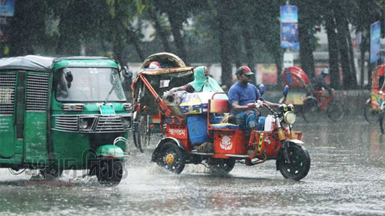 গরমের দাপটের পর দেশজুড়ে স্বস্তির বৃষ্টি 