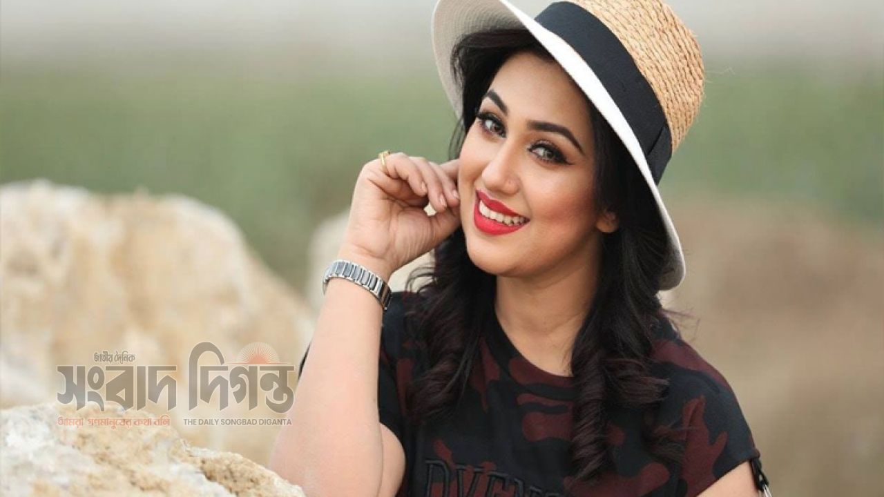 যে বার্তা দিলেন অপু