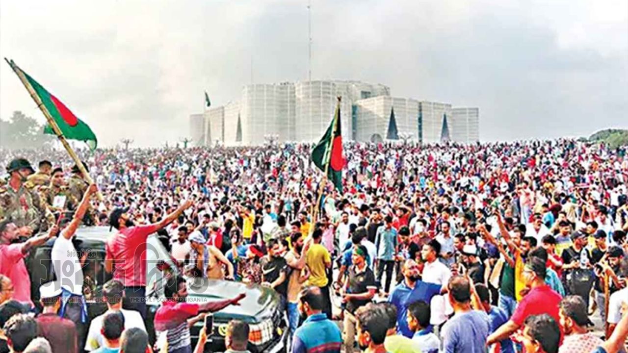 জুলাই গণঅভ্যুত্থান দিবস ঘিরে রাষ্ট্রীয় প্রস্তুতি, সারাদেশে ব্যাপক কর্মসূচি 