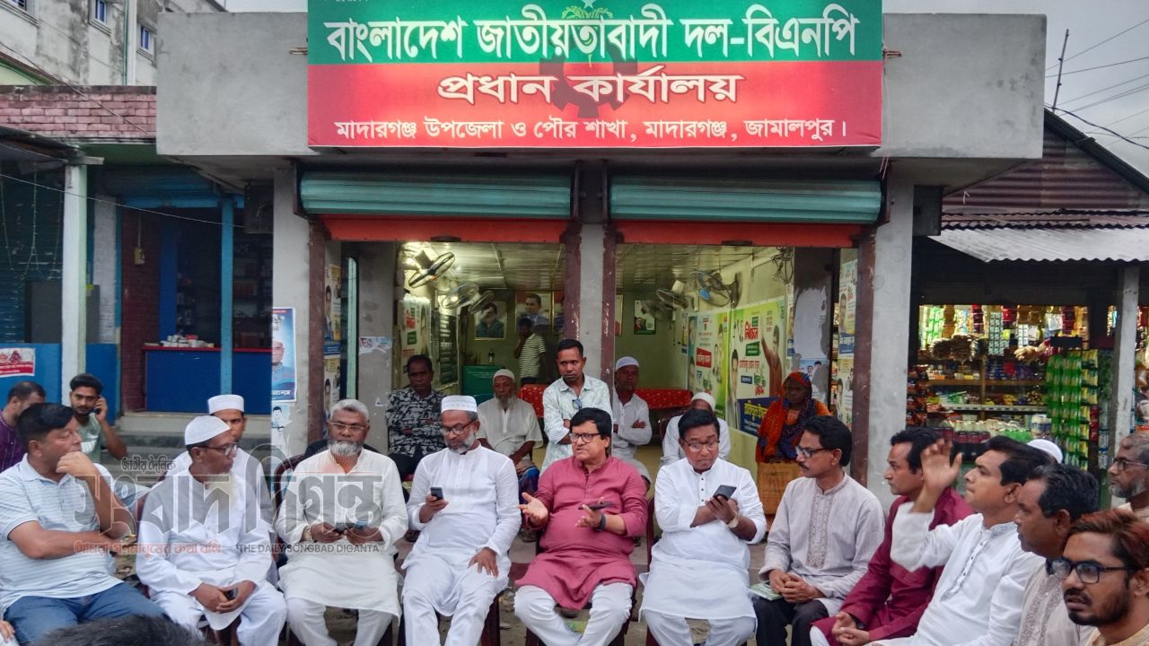 মেলান্দহ–মাদারগঞ্জে ধর্মীয় ও সামাজিক প্রতিষ্ঠানে সরকারি অনুদানের ঘোষণা 