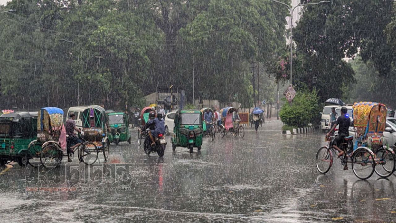 রাজধানীতে বৃষ্টির সম্ভাবনা, তাপমাত্রা থাকবে অপরিবর্তিত 