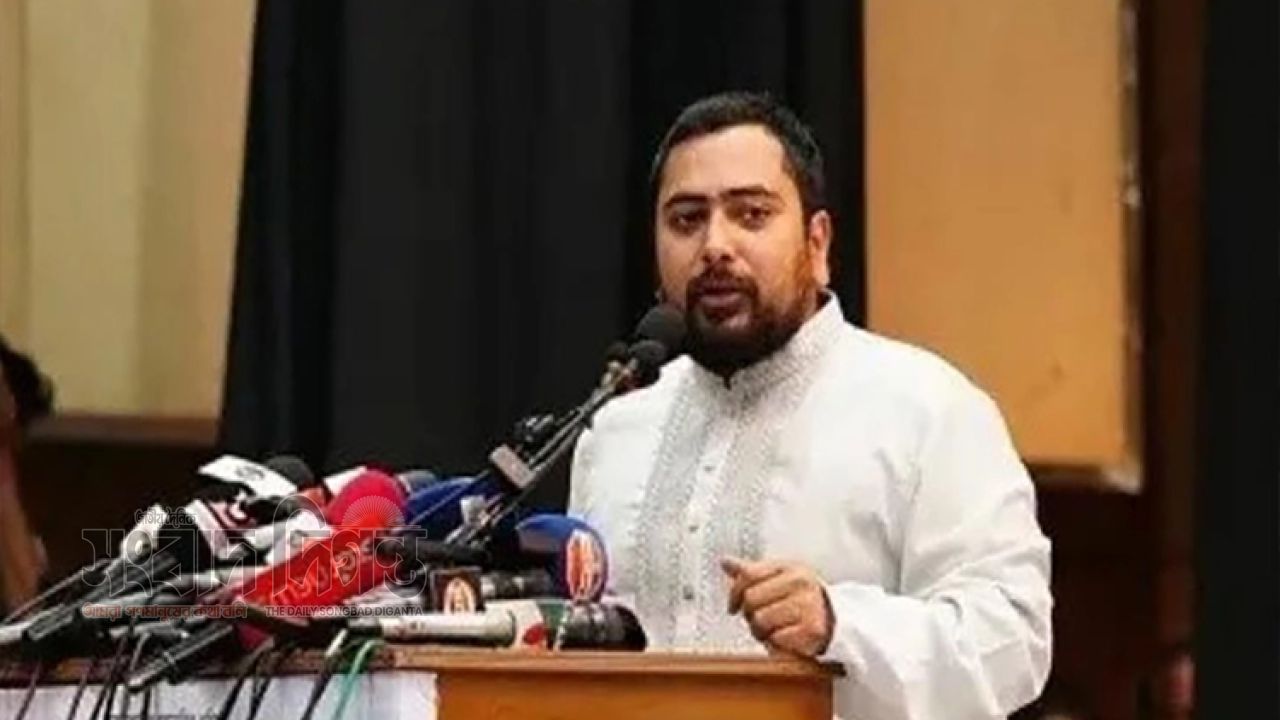 ‘চানাচুরের মতো বাজেট, দেখতে ভালো কিন্তু পুষ্টিগুণ নেই’ : নাহিদ ইসলাম