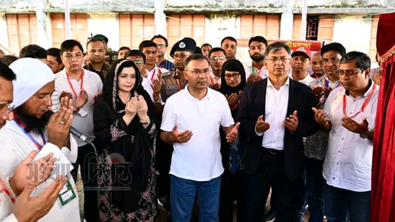 পেকুয়ায় উন্নয়নের প্রতিশ্রুতি, ভিত্তিপ্রস্তর স্থাপন শেষে বক্তব্য তারেক রহমানের