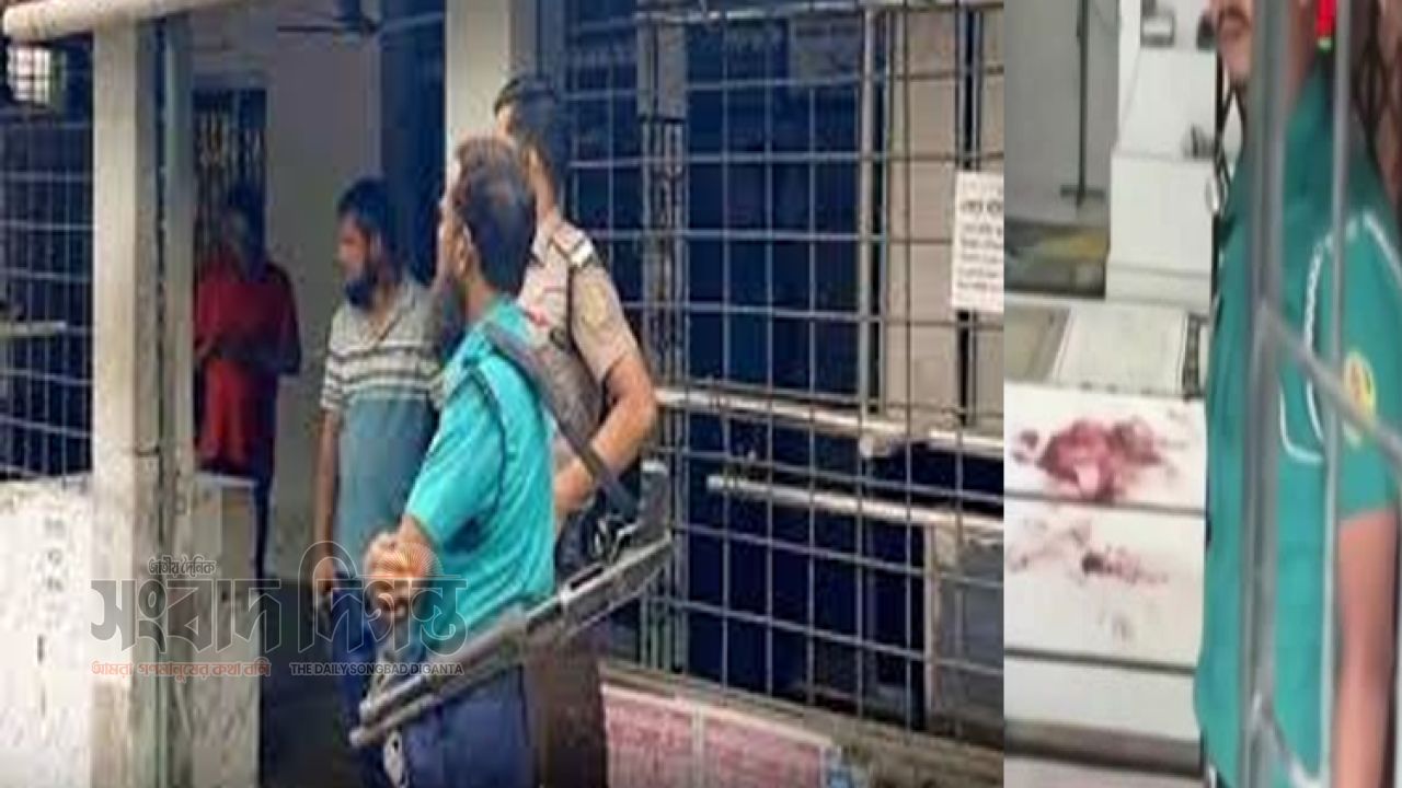 ফজরের নামাজ শেষে মসজিদে ঢুকে গুলি, খুলনায় দুই মুসল্লি আশঙ্কাজনক