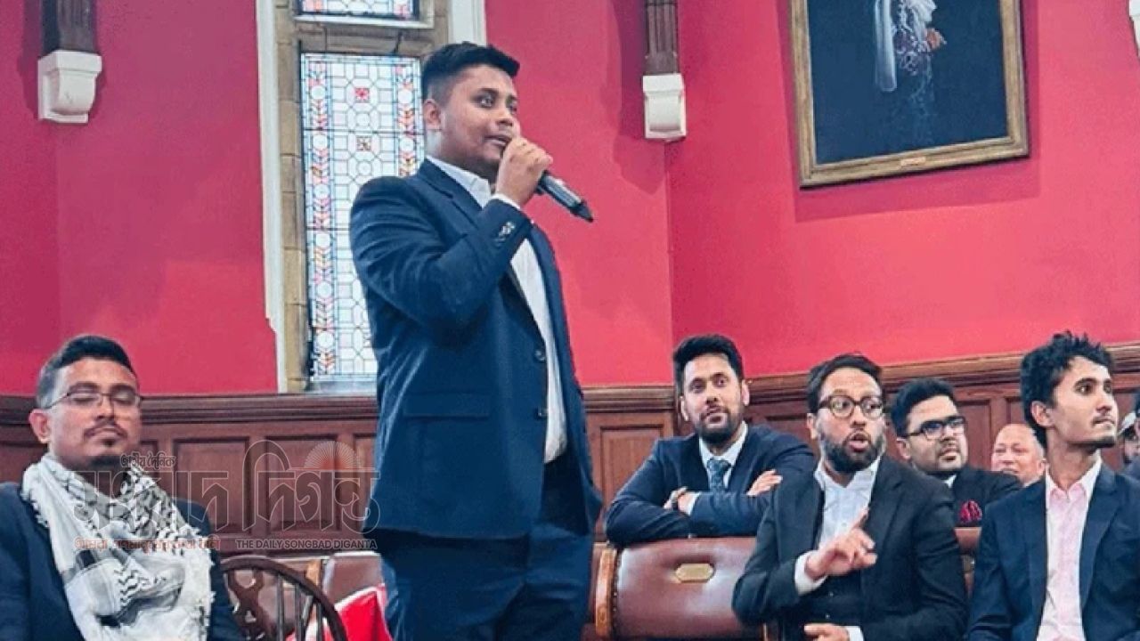 লন্ডনে হাসনাত আবদুল্লাহর সভা ঘিরে উত্তেজনা, বিক্ষোভ-হাতাহাতিতে আটক ৩