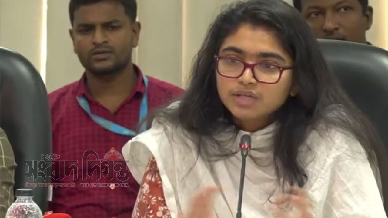 বিদেশে হামলার ঘটনায় হাসনাত-মোশাররফের প্রতি সংহতি জানালেন তাসনিম জারা 