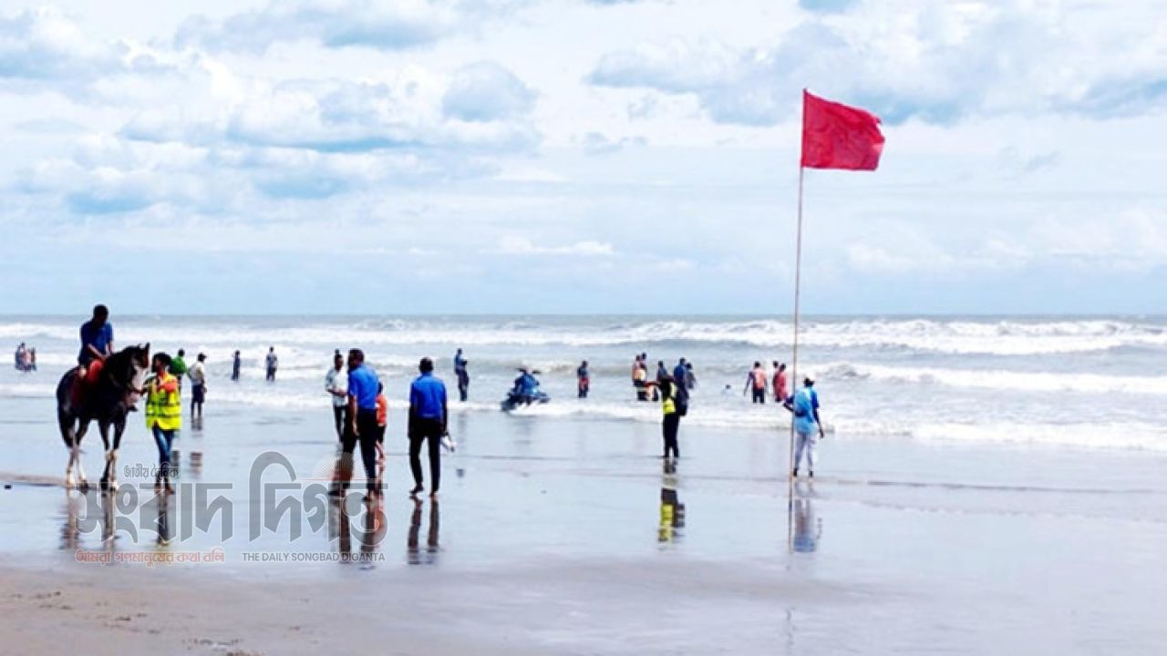 ১৫ অঞ্চলের নদীবন্দরে ১ নম্বর সতর্কতা সংকেত 