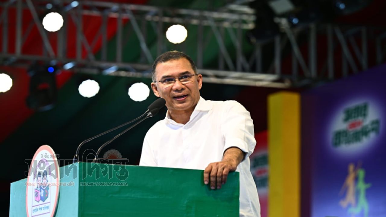 বন্ধ কারখানায় উৎপাদন ফিরিয়ে আনতে চায় সরকার