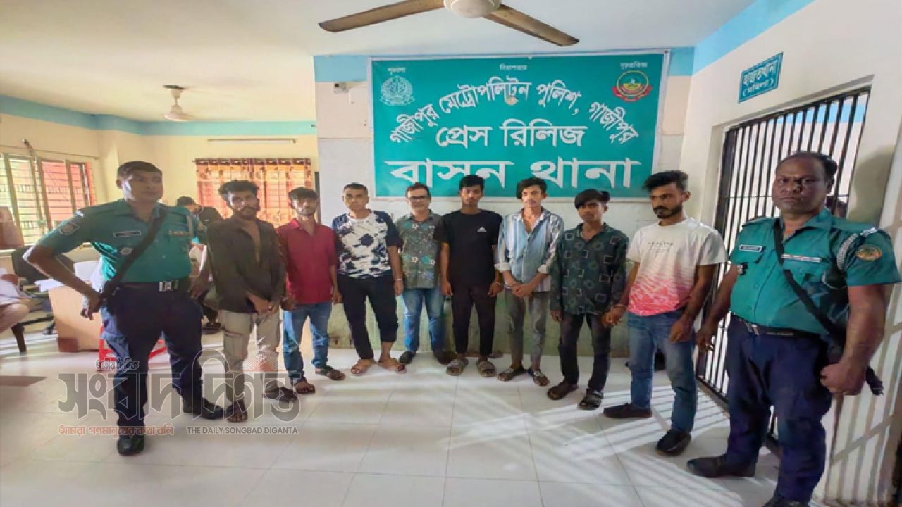 বাসন থানার বিশেষ অভিযানে ৮ আসামি গ্রেপ্তার, আদালতে প্রেরণ