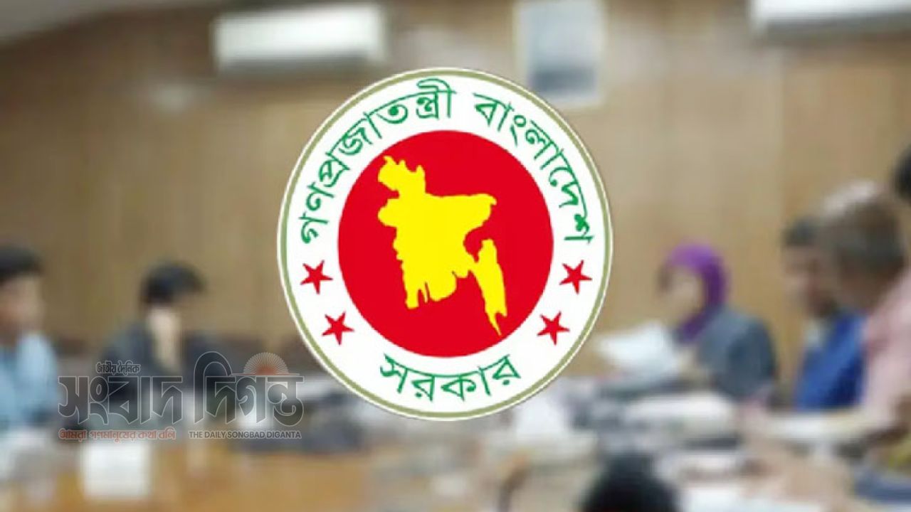 মাঠ প্রশাসনে রদবদল: ঢাকায় নতুন বিভাগীয় কমিশনার, সিলেট ও কুমিল্লায় ডিসি নিয়োগ 