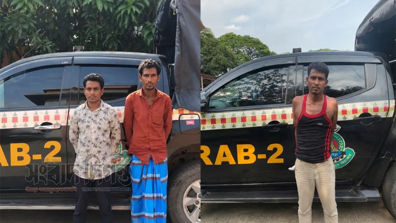 আদাবর-তেজগাঁওয়ে র‍্যাবের অভিযান, কিশোর গ্যাং লিডারসহ আটক ৩ 