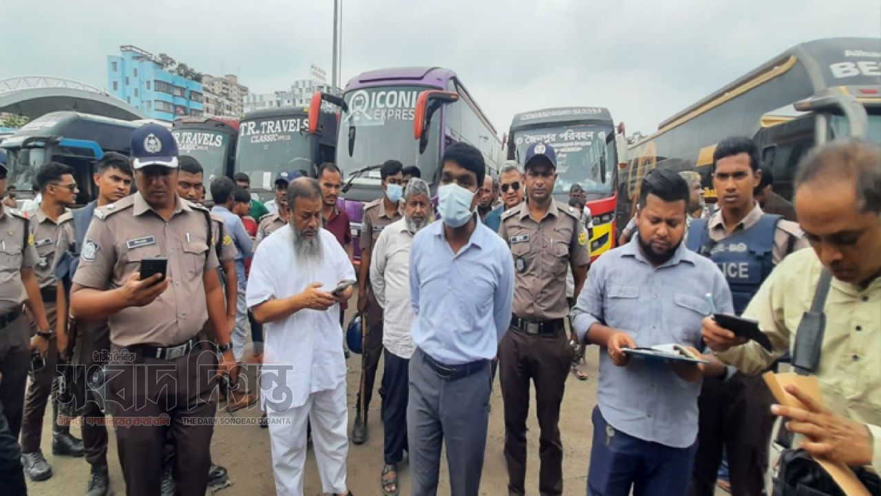 সায়েদাবাদে শৃঙ্খলা ফেরাতে মোবাইল কোর্ট, জরিমানা ১০ হাজার টাকা 