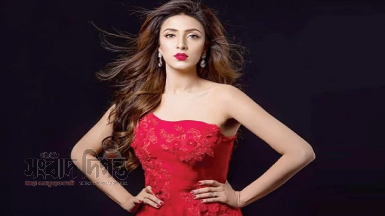 চেনা ছন্দে মিম 