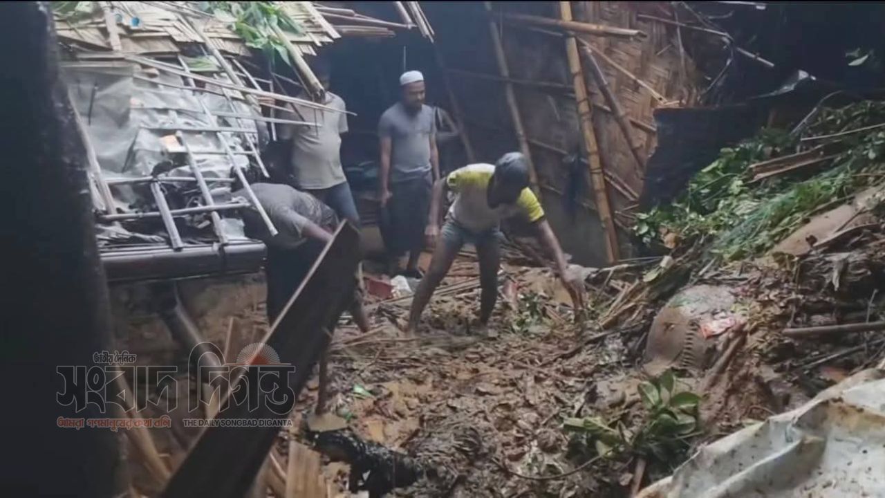 কক্সবাজারে পাহাড় ধসে মাটিচাপায় নারী-শিশু, পুরুষসহ নিহত ৮  