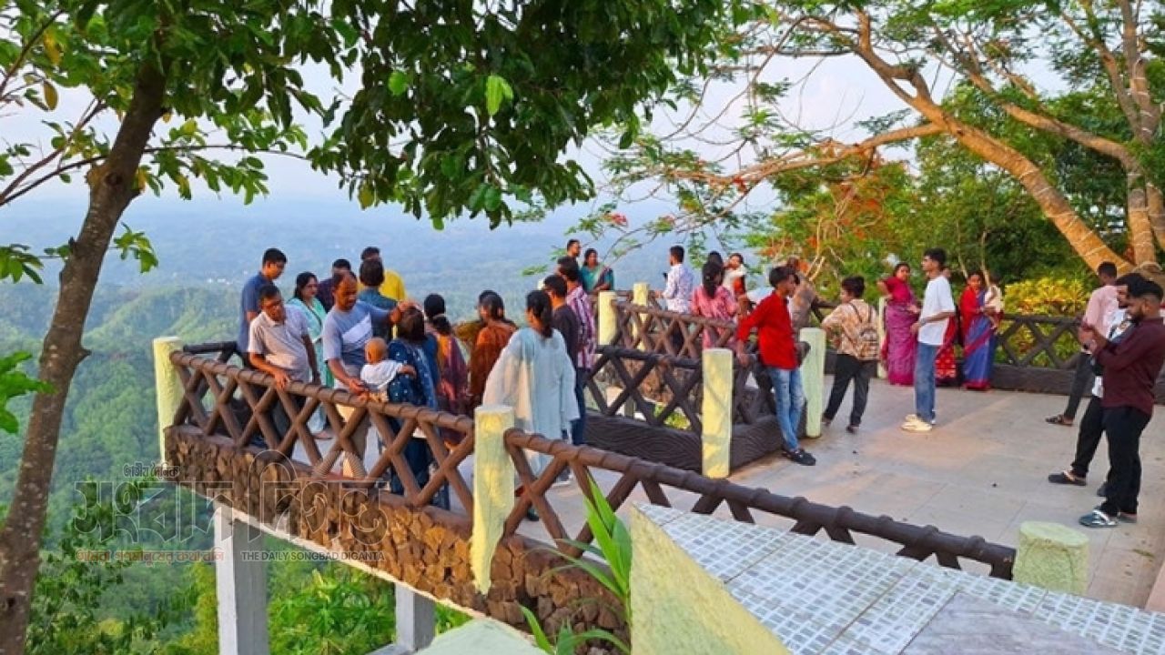 টানা বৃষ্টিতে ১০ জুলাই পর্যন্ত বান্দরবানের সব পর্যটন কেন্দ্র বন্ধ 