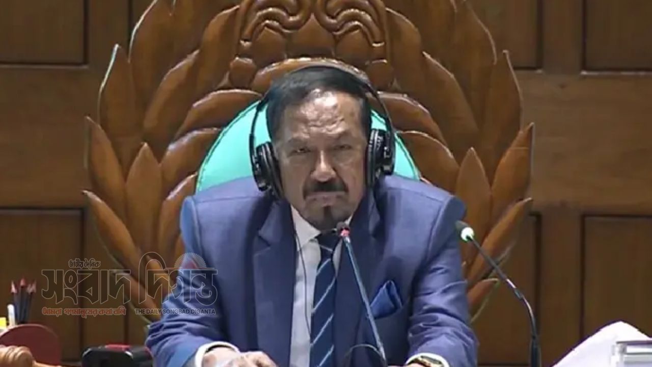 সংসদে ফোন ব্যবহার করবেন না এমপিদের স্পিকারের কঠোর নির্দেশ