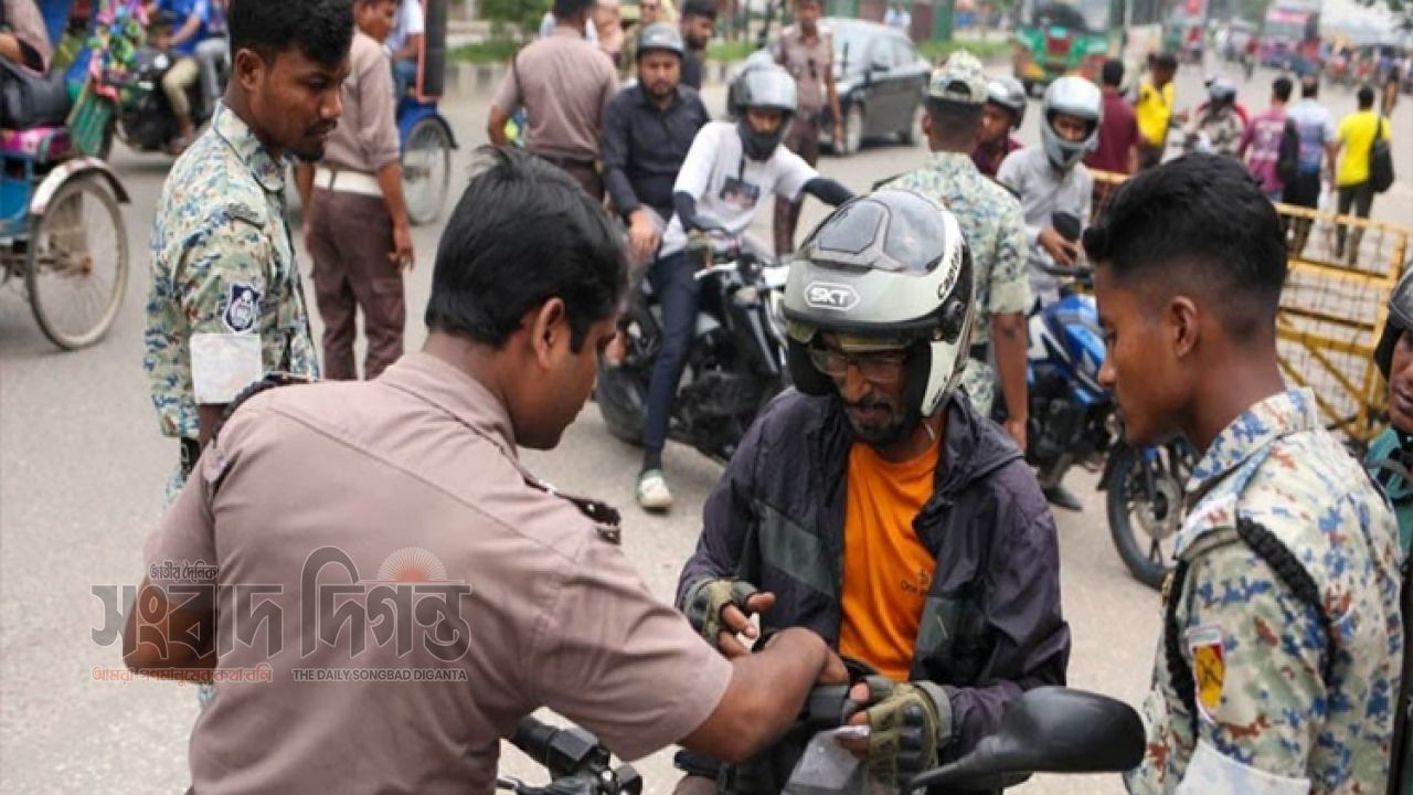 রাজধানীজুড়ে ডিএমপির অভিযান, মাদক-অস্ত্রসহ গ্রেপ্তার ২৯৬ 